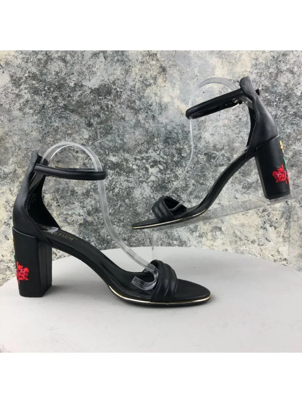 Kenneth Cole Reaction Womens 9.5M Lolita2 Black Leather Floral High Heel Sandals